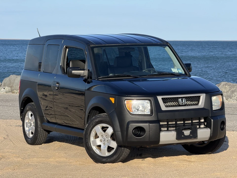 2005 Honda Element - Image 2 of 31