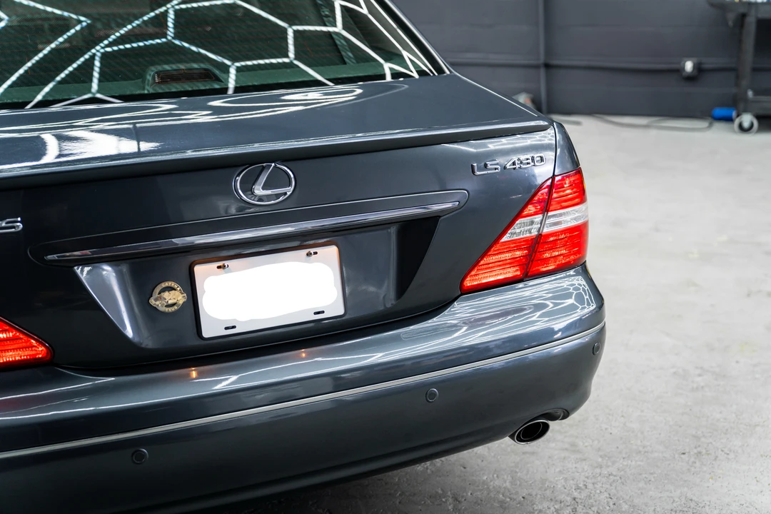 2005 Lexus LS 3rd Gen - Image 30 of 31