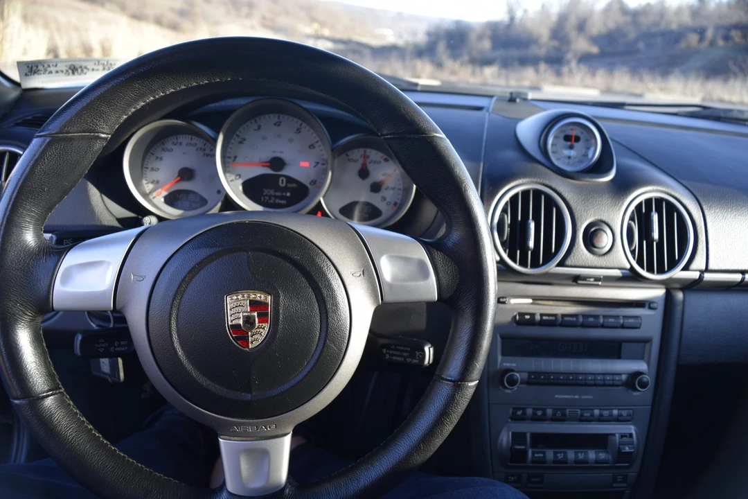 2005 Porsche 987 Boxster S - Image 24 of 31