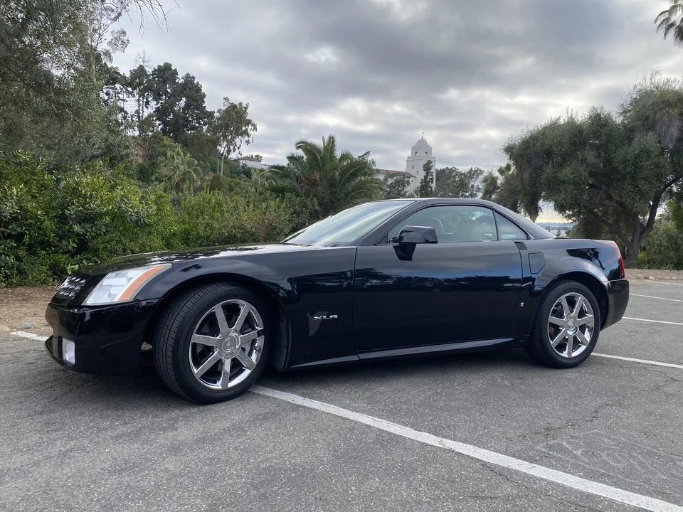 2006 Cadillac XLR - Image 5 of 31