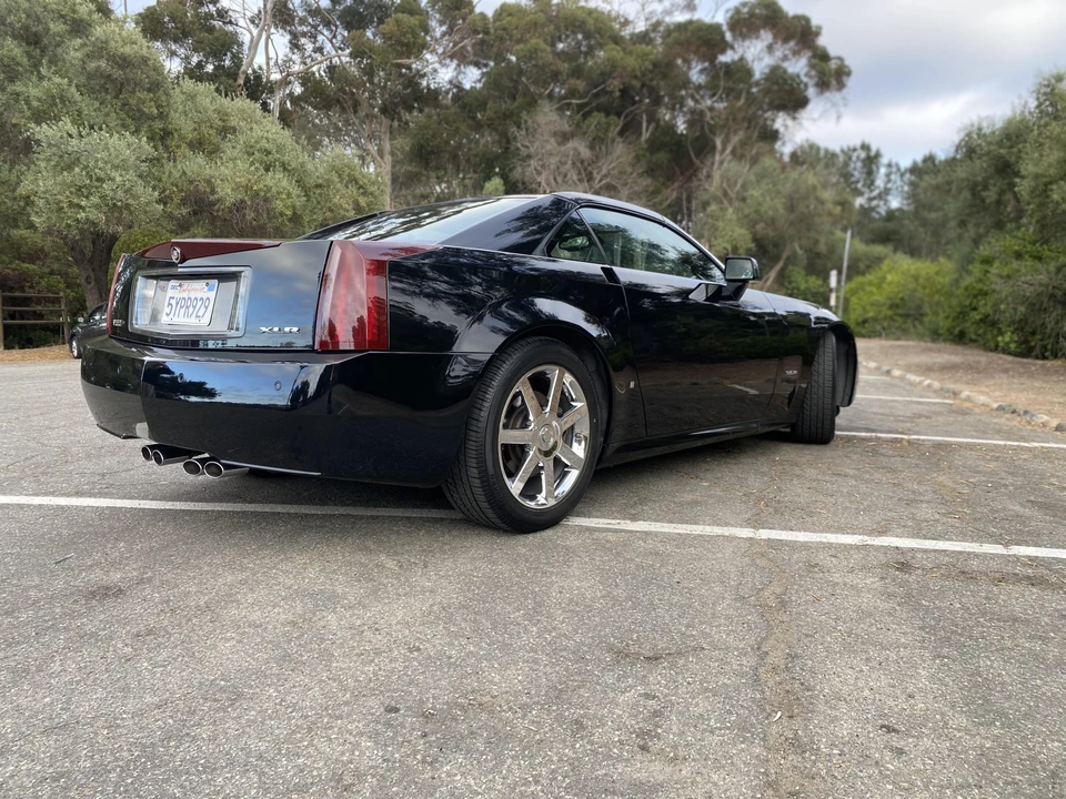 2006 Cadillac XLR - Image 12 of 31
