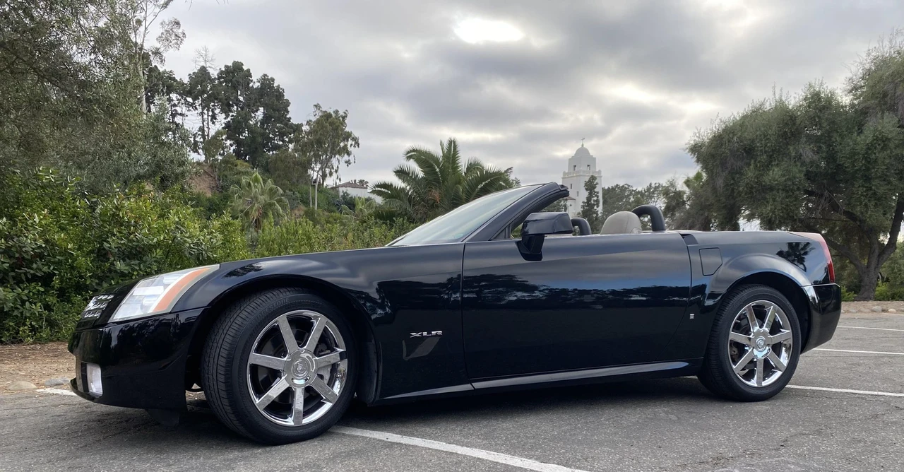 2006 Cadillac XLR - Image 29 of 31