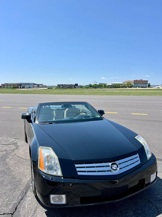 2006 Cadillac XLR - Image 5 of 31