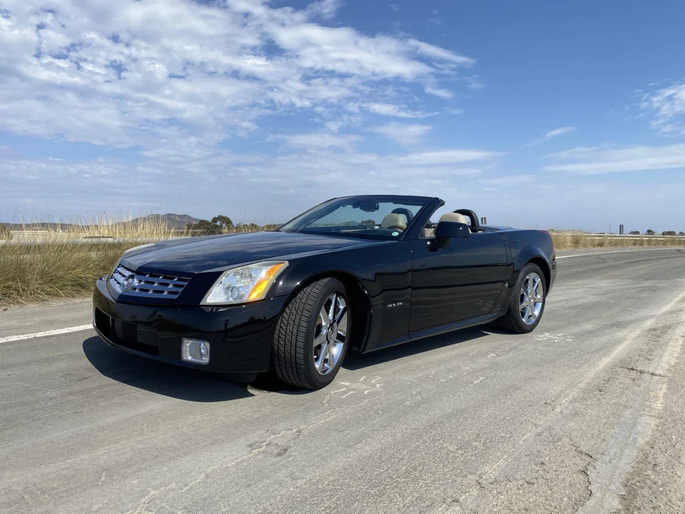 2006 Cadillac XLR - Image 22 of 31