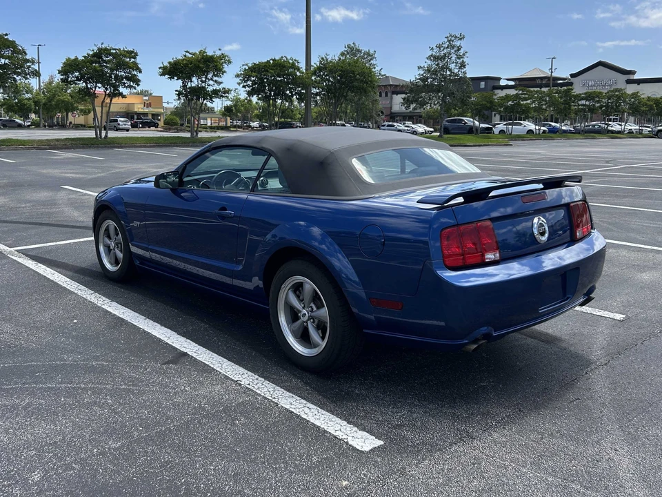 2006 Ford S197 Mustang GT - Image 19 of 31