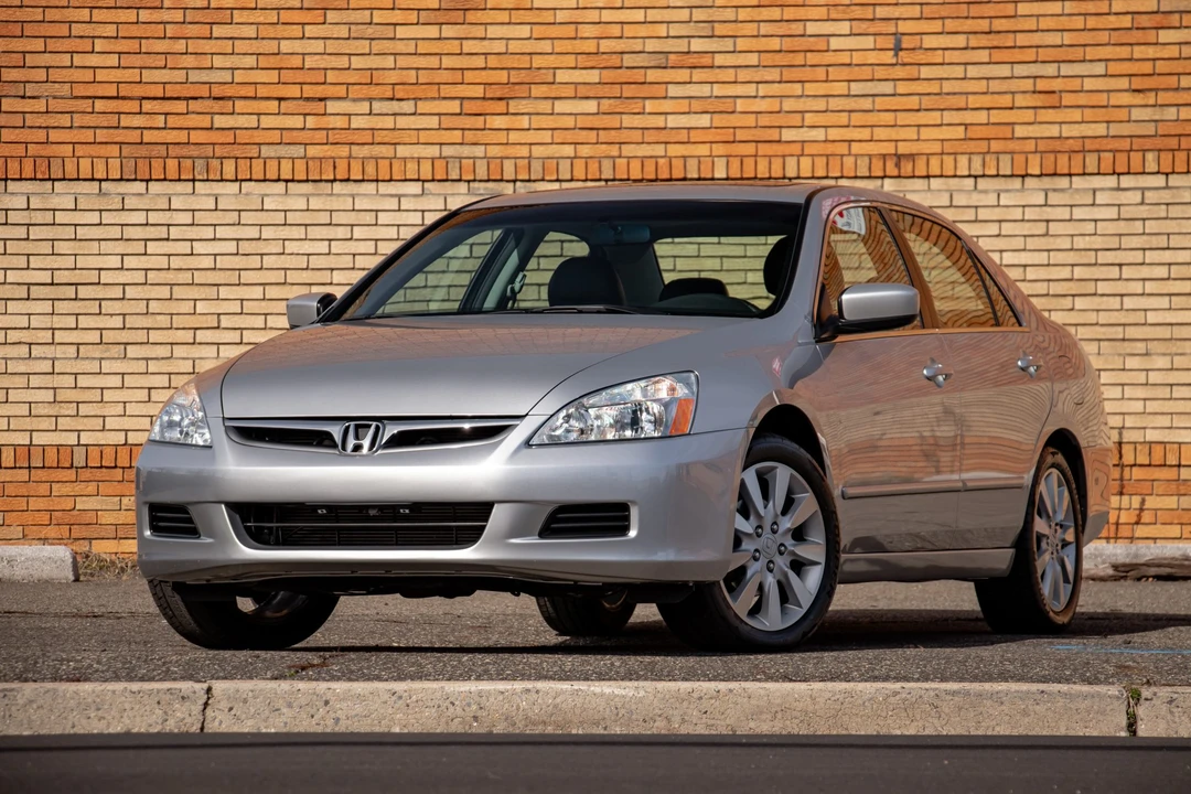 2006 Honda Accord 7th Gen - Image 3 of 31