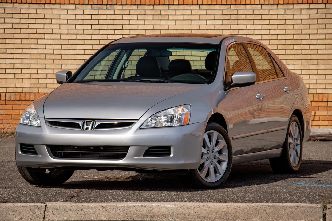 2006 Honda Accord 7th Gen - Image 6 of 31