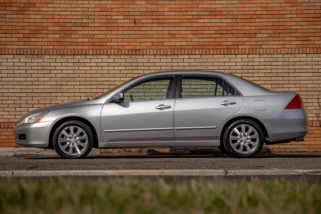 2006 Honda Accord 7th Gen - Image 10 of 31