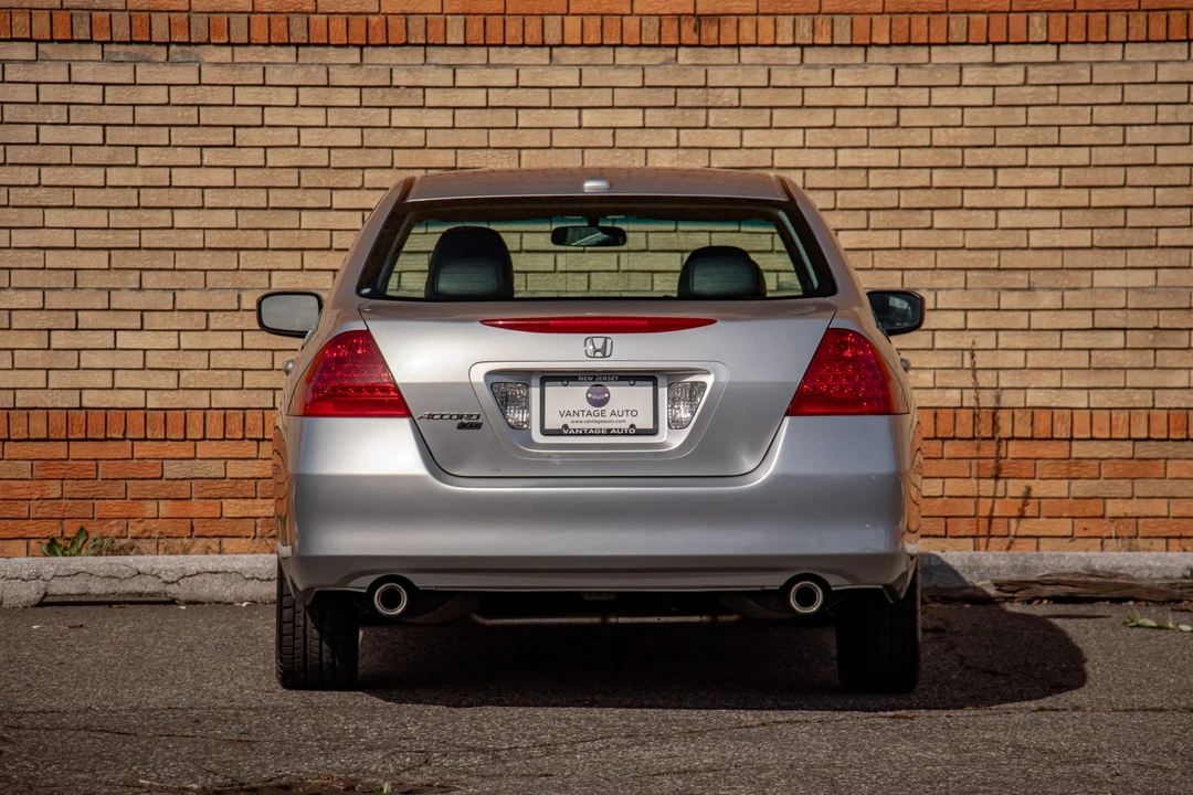 2006 Honda Accord 7th Gen - Image 13 of 31
