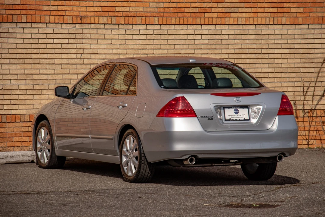 2006 Honda Accord 7th Gen - Image 12 of 31