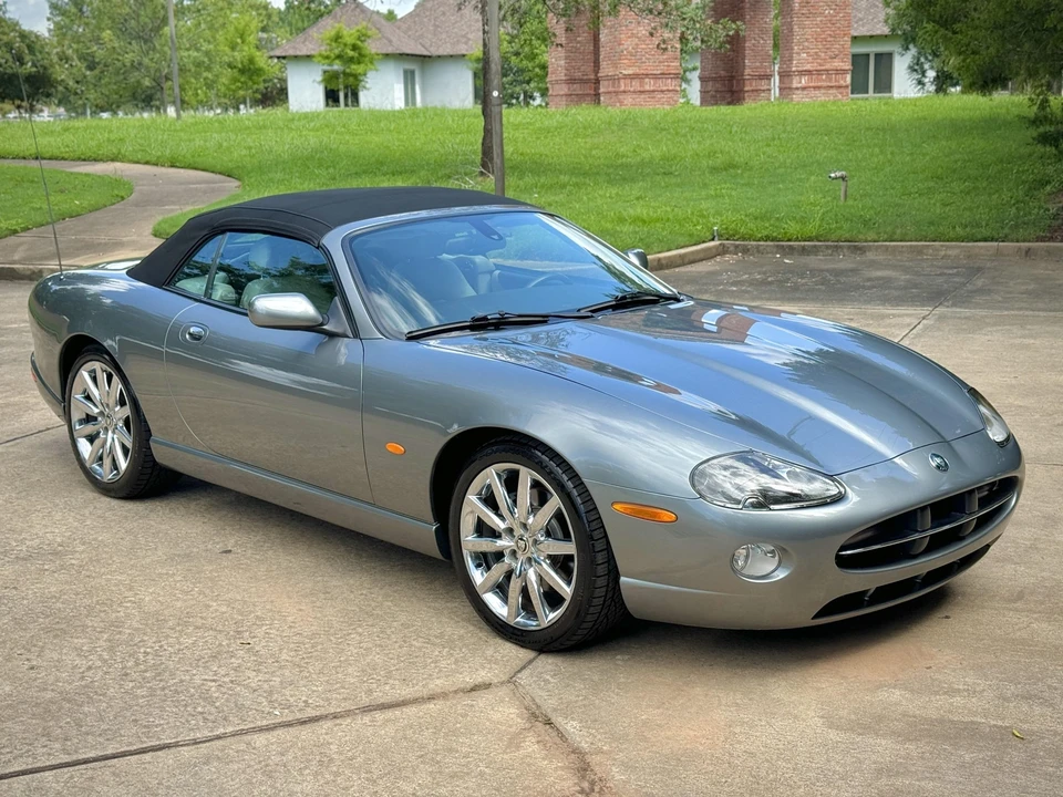 2006 Jaguar X100 XK8 - Image 18 of 31