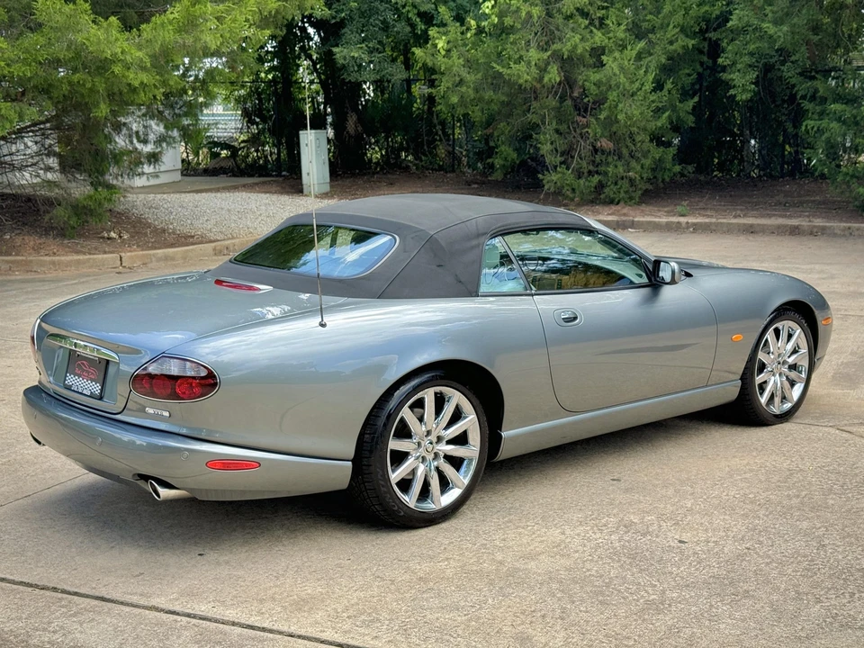 2006 Jaguar X100 XK8 - Image 22 of 31
