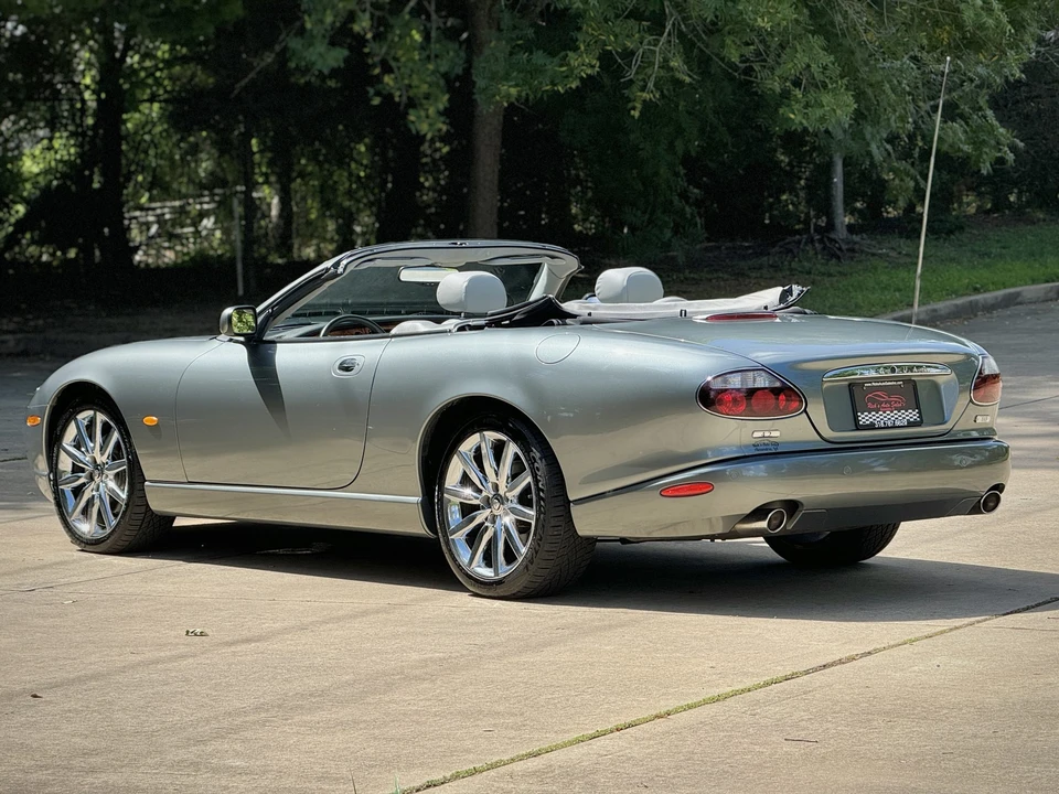 2006 Jaguar X100 XK8 - Image 11 of 31