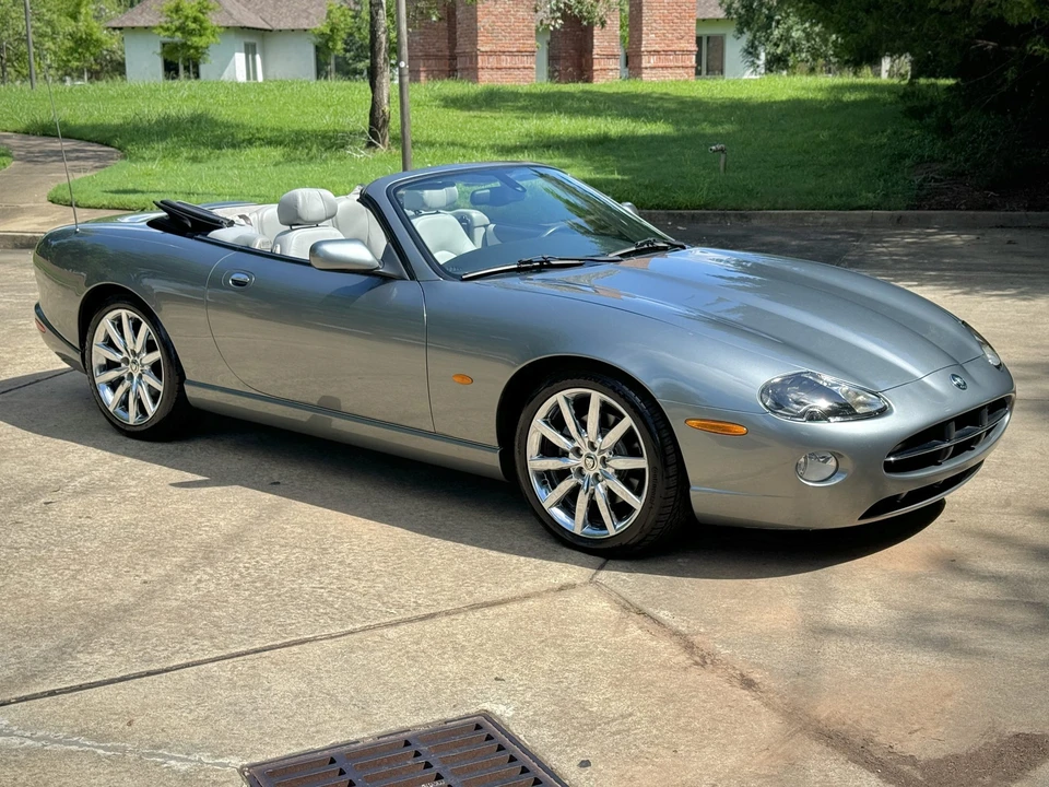 2006 Jaguar X100 XK8 - Image 3 of 31