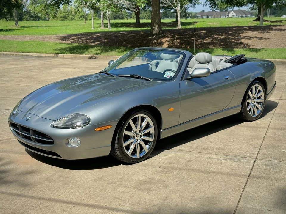 2006 Jaguar X100 XK8 - Image 6 of 31