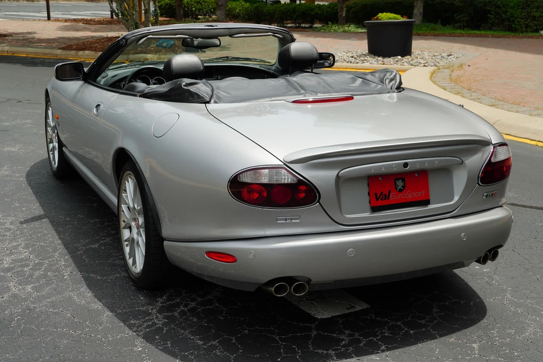 2006 Jaguar X100 XKR - Image 25 of 31