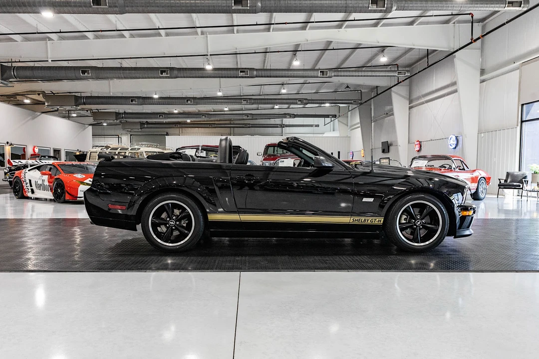 2007 Ford S197 Mustang - Image 11 of 31