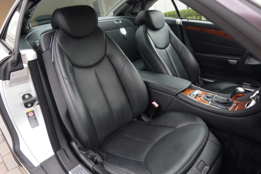 2007 Mercedes-Benz R230 SL-Class - Image 4 of 9