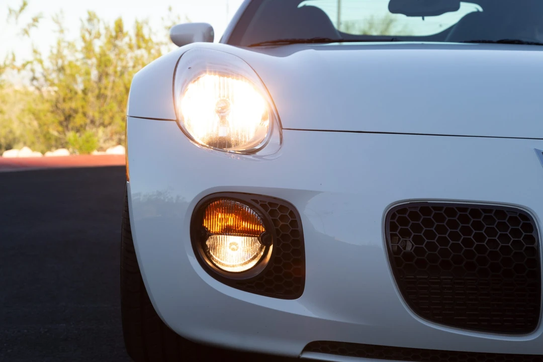 2007 Pontiac Solstice GXP - Image 26 of 31