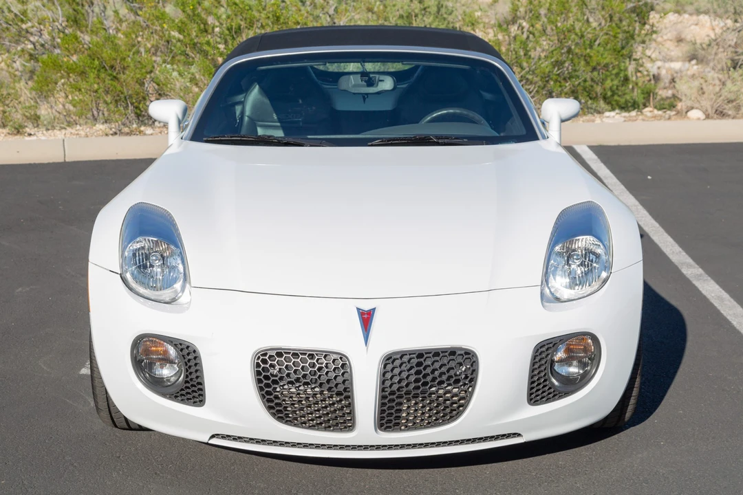 2007 Pontiac Solstice GXP - Image 13 of 31