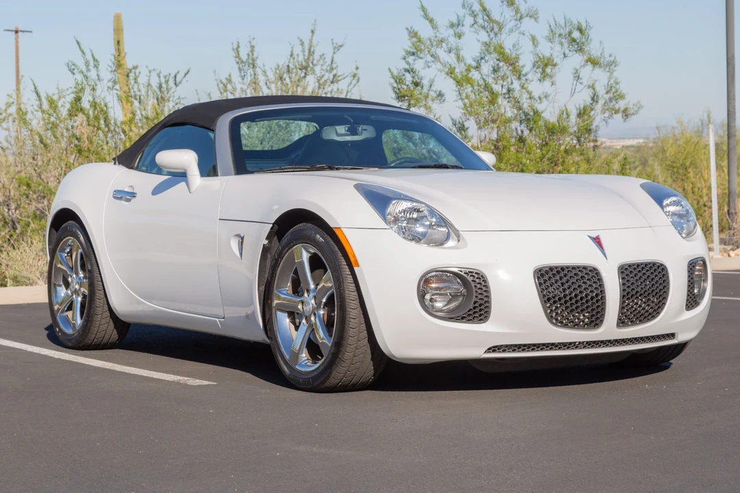 2007 Pontiac Solstice GXP - Image 12 of 31
