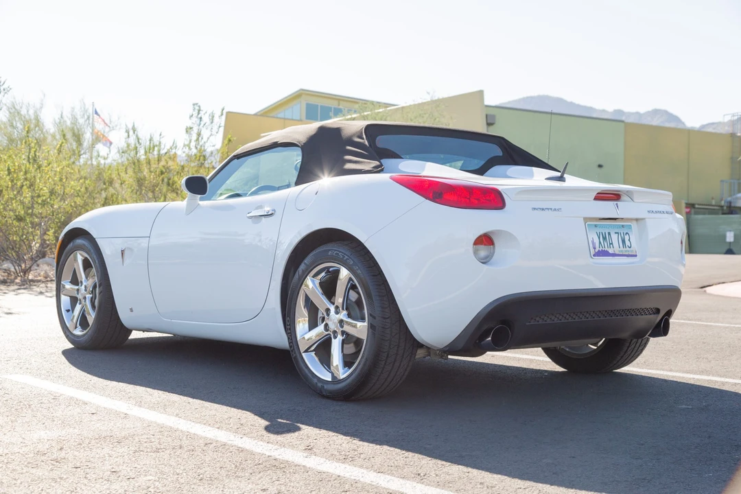 2007 Pontiac Solstice GXP - Image 6 of 31