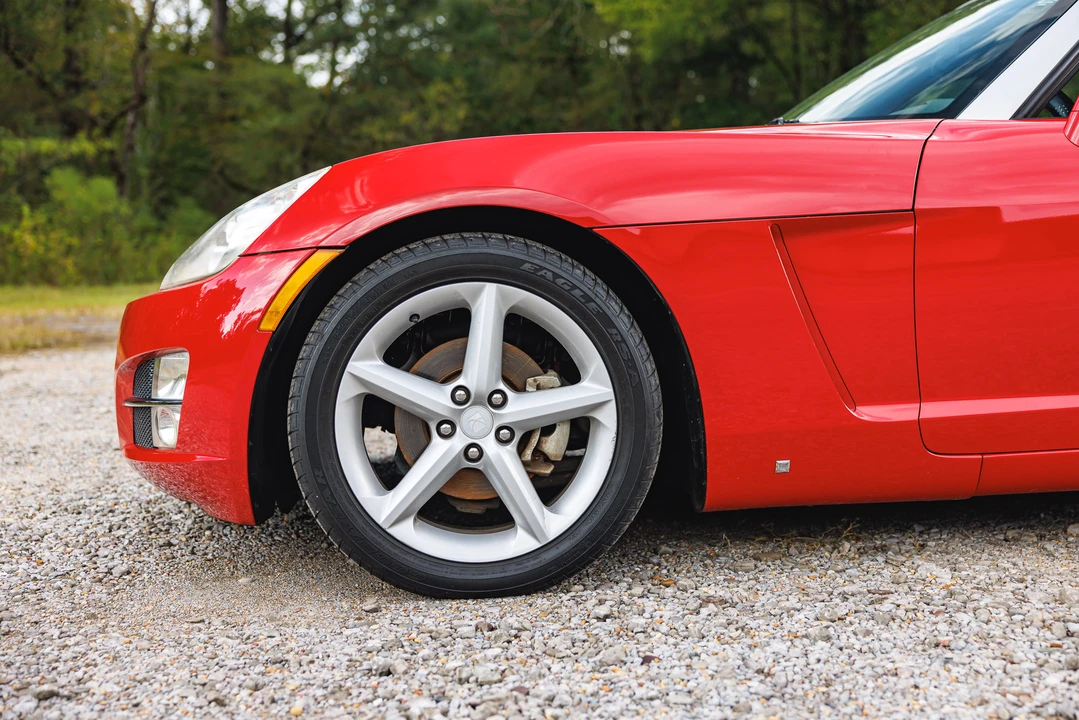 2007 Saturn Sky - Image 25 of 31