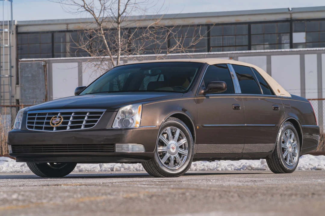 2008 Cadillac DTS - Image 4 of 31