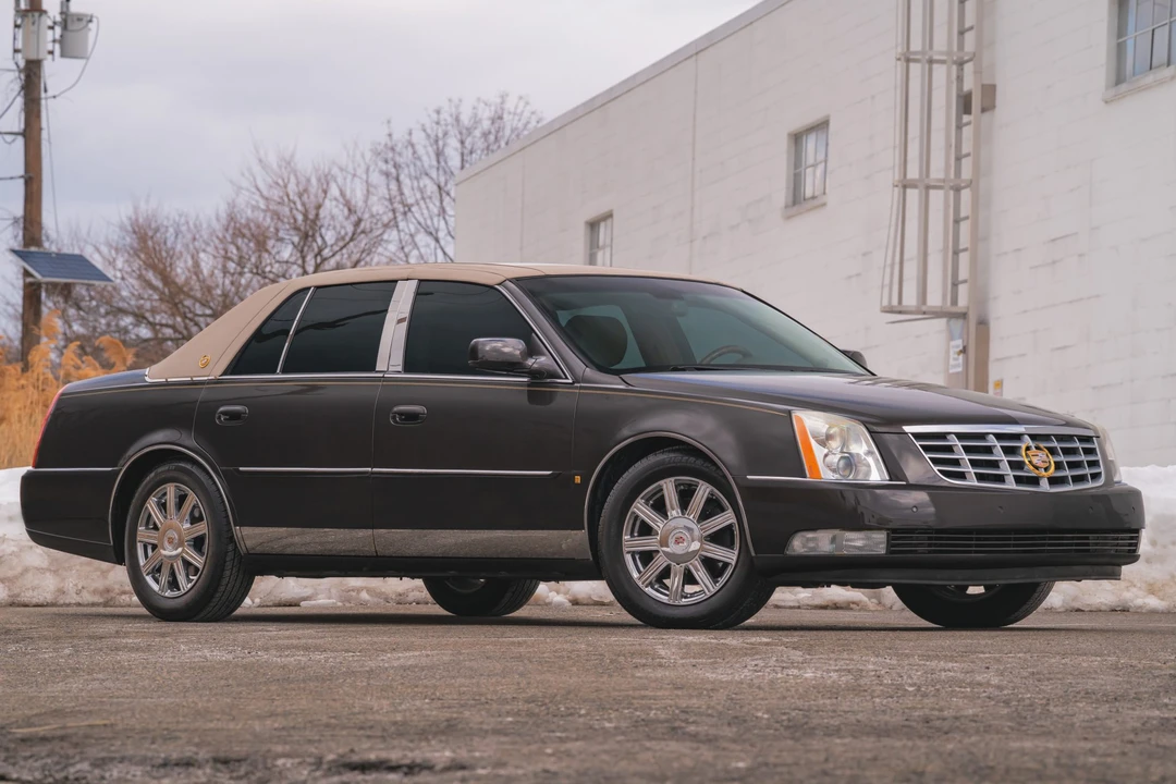 2008 Cadillac DTS - Image 19 of 31