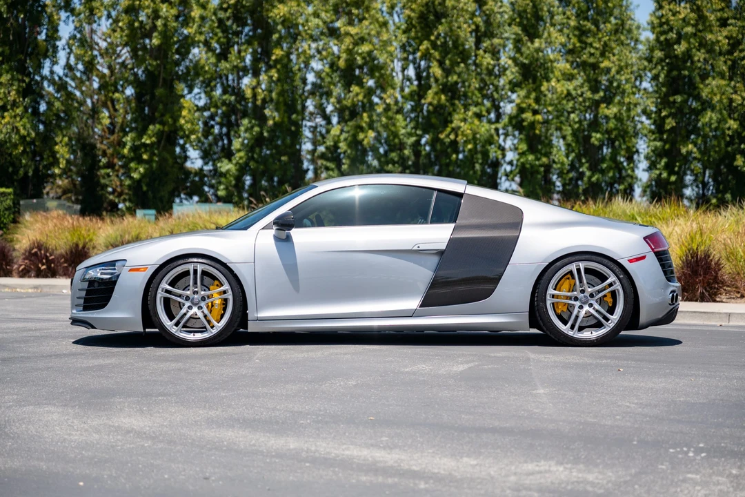 2009 Audi 42 R8 - Image 9 of 31