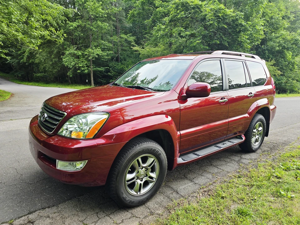 2009 Lexus GX 1st Gen - Image 4 of 31