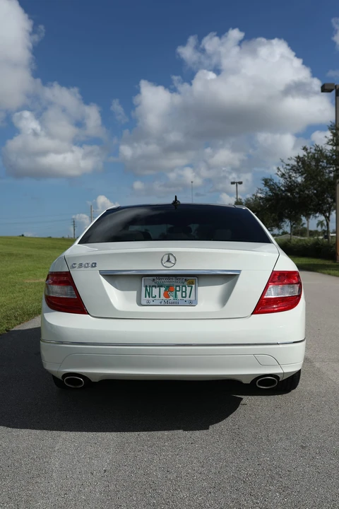 2009 Mercedes-Benz W204 C-Class - Image 25 of 31