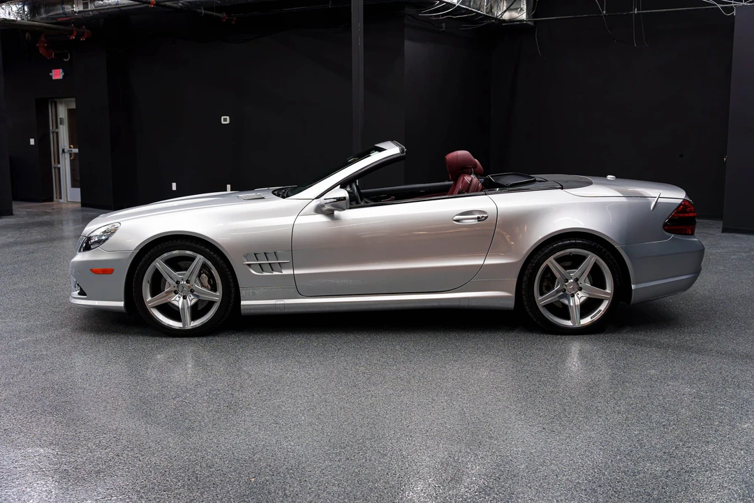 2009 Mercedes-Benz R230 SL-Class - Image 28 of 31