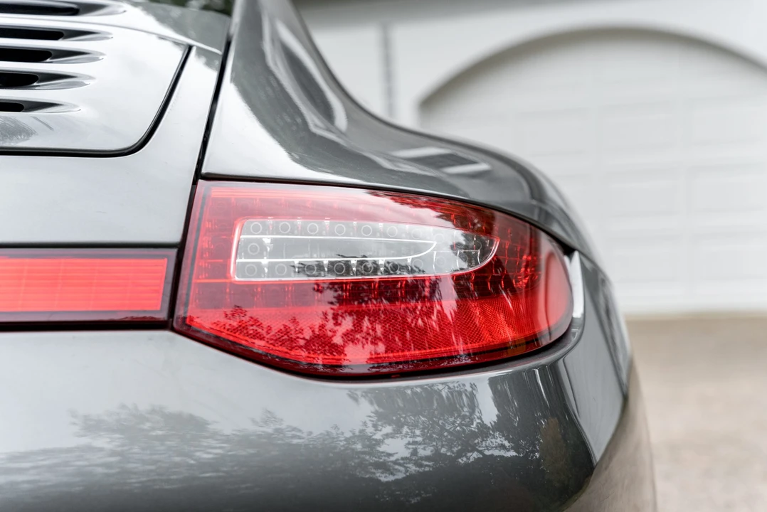 2009 Porsche 997 Carrera 4S - Image 25 of 31