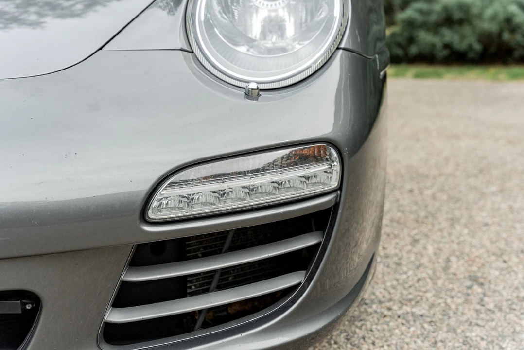 2009 Porsche 997 Carrera 4S - Image 16 of 31