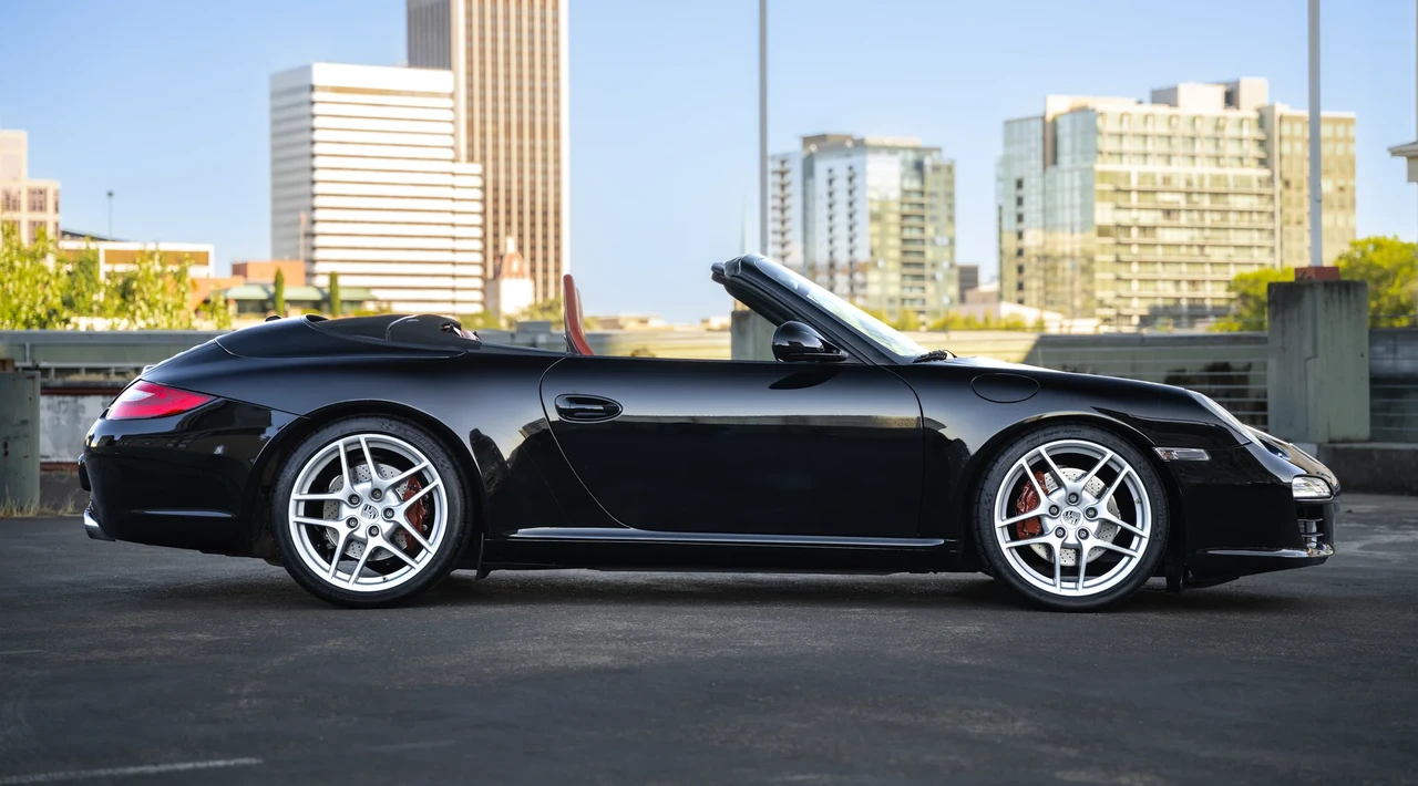 2009 Porsche 997 Carrera S - Image 11 of 31