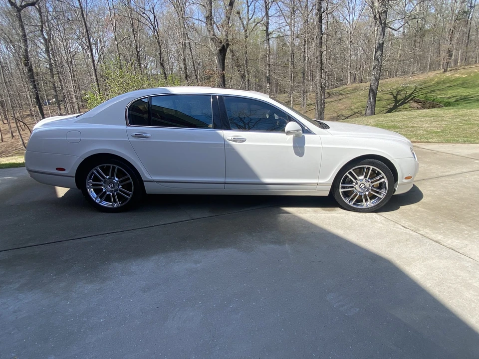 2010 Bentley Continental Flying Spur - Image 10 of 31