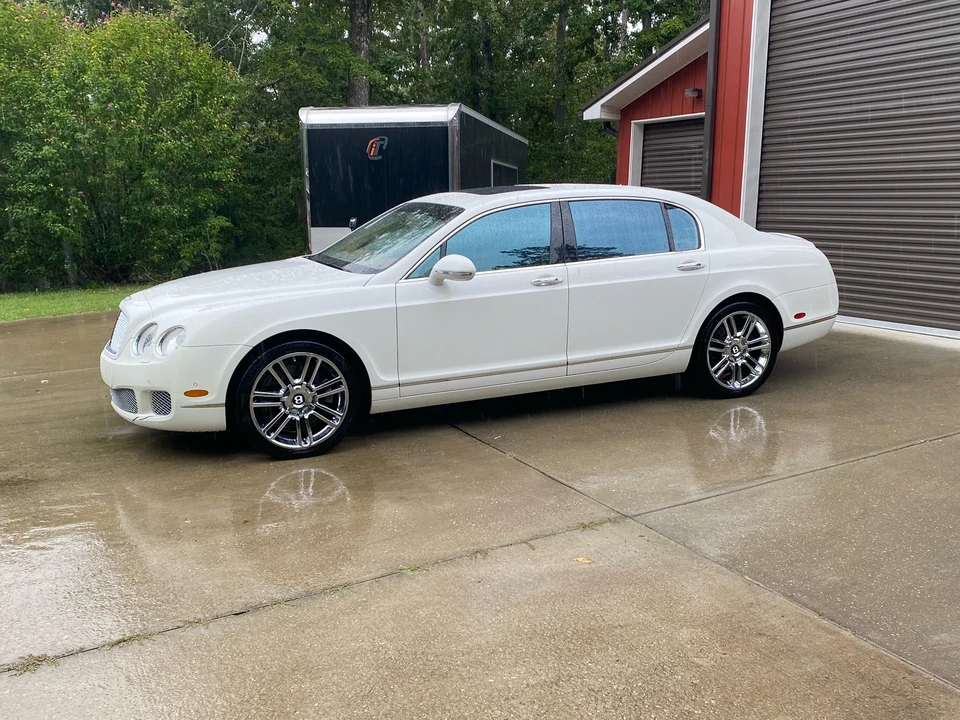 2010 Bentley Continental Flying Spur - Image 20 of 31