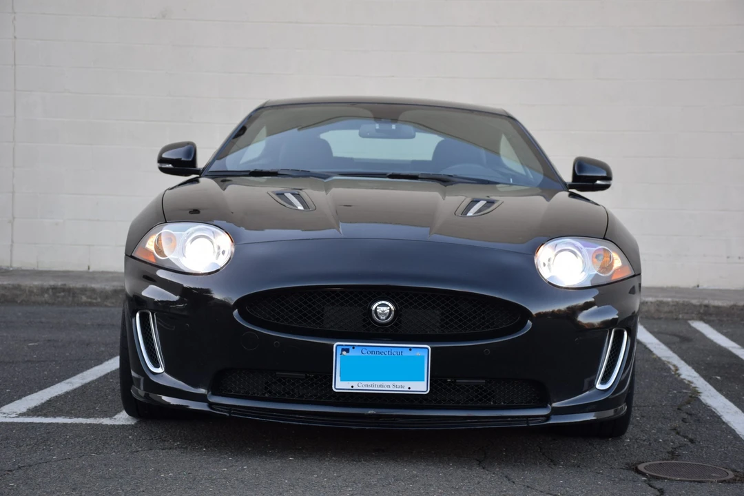 2010 Jaguar X150 XKR - Image 10 of 31