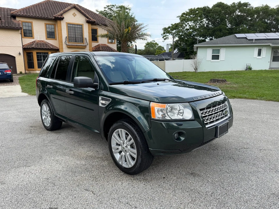 2010 Land Rover Freelander - Image 9 of 31