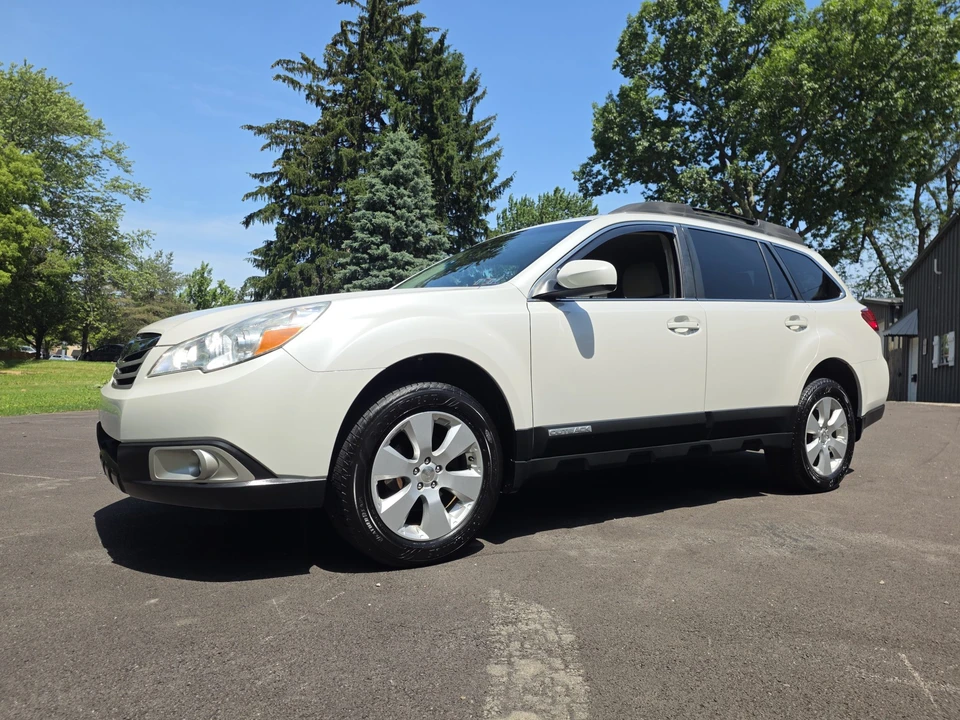 2010 Subaru Outback 4th Gen - Image 9 of 31
