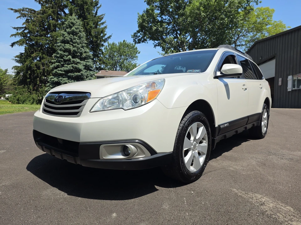 2010 Subaru Outback 4th Gen - Image 8 of 31