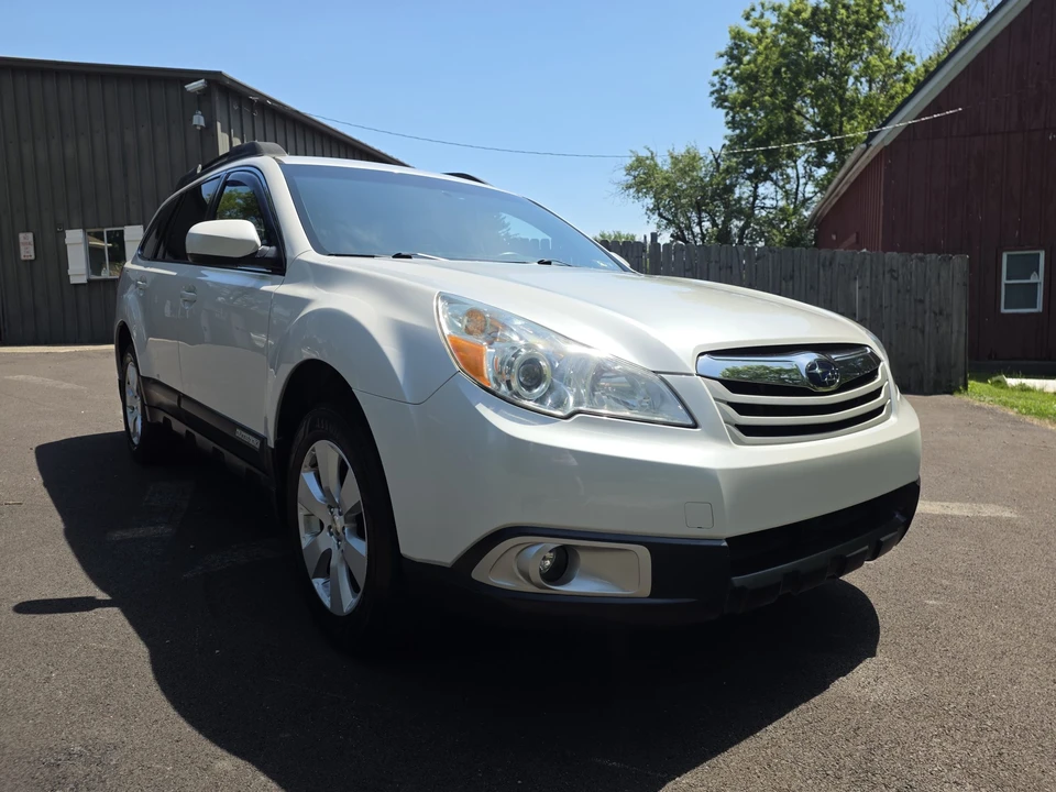 2010 Subaru Outback 4th Gen - Image 4 of 31