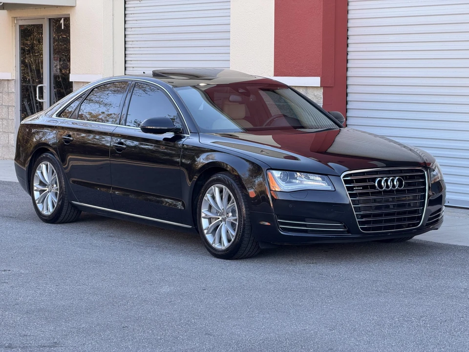 2011 Audi D4 A8 - Image 6 of 31