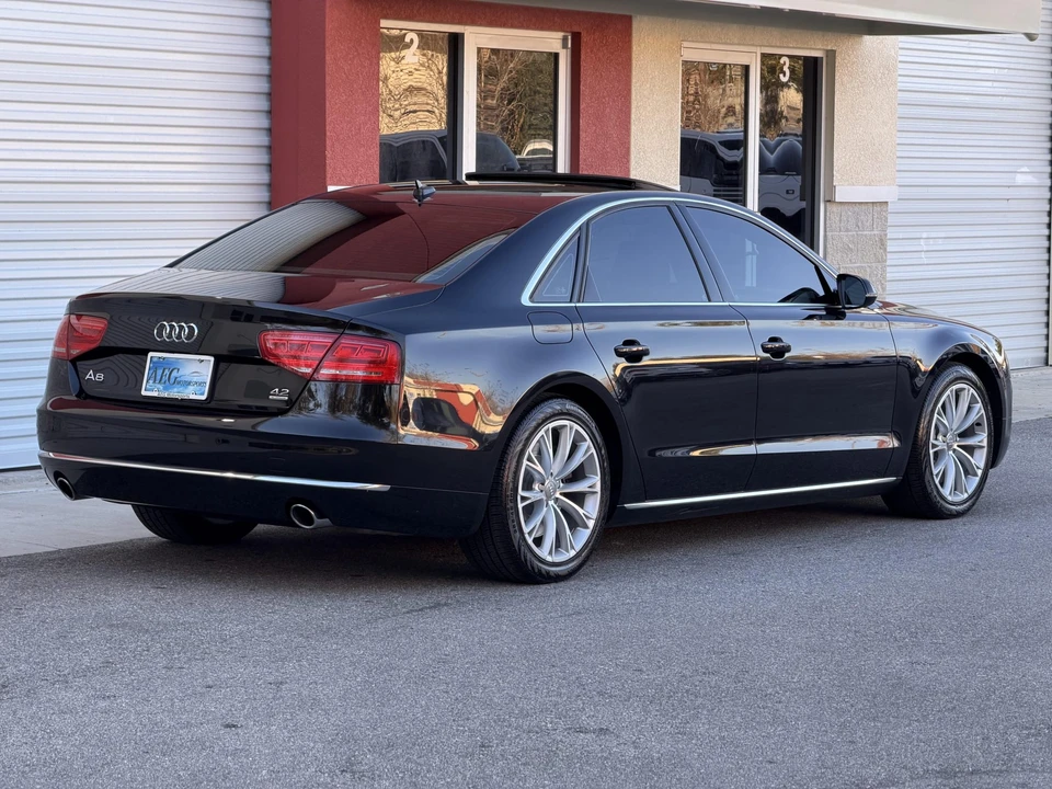 2011 Audi D4 A8 - Image 12 of 31