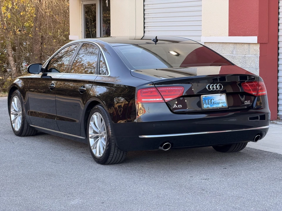 2011 Audi D4 A8 - Image 16 of 31