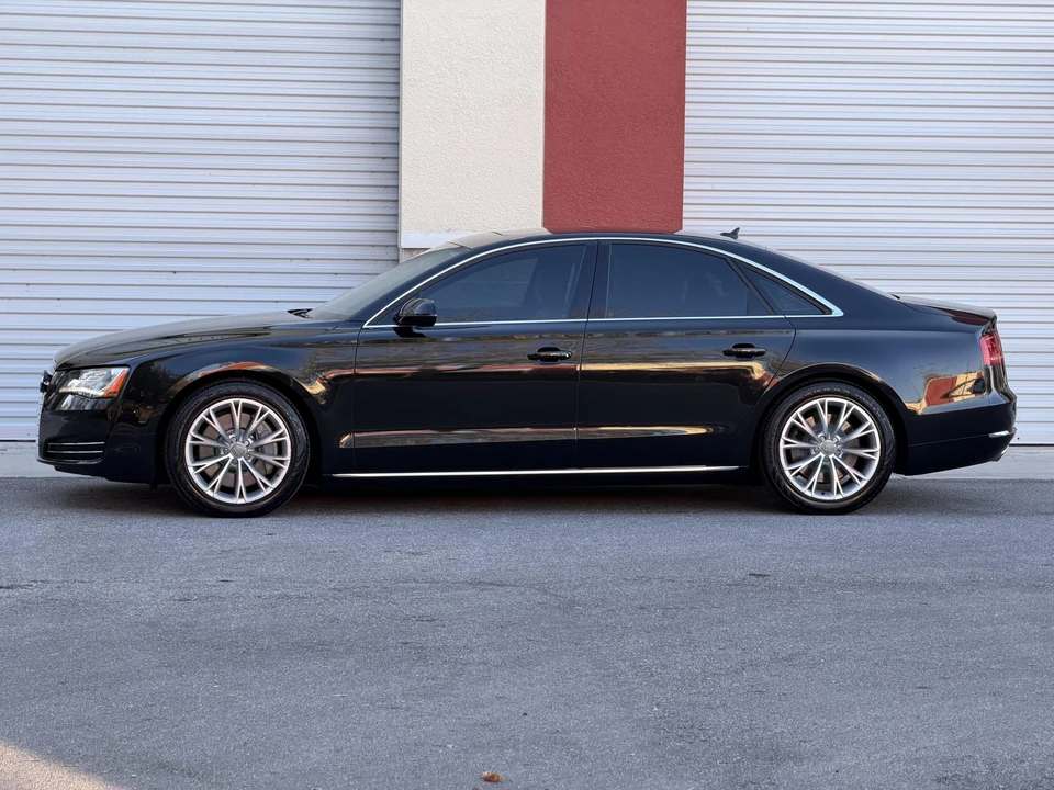 2011 Audi D4 A8 - Image 19 of 31