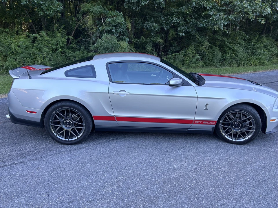 2011 Ford S197 Mustang - Image 8 of 31