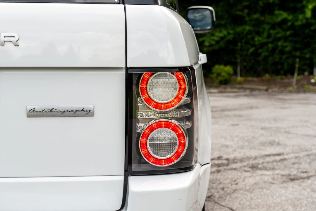 2011 Land Rover Range Rover L322 - Image 22 of 31
