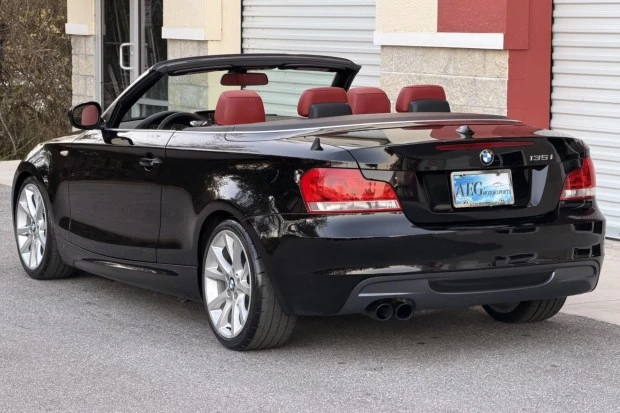 2012 BMW E82 135i & 135is - Image 2 of 7